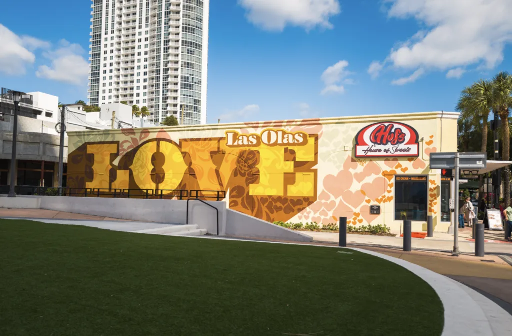 Las Olas Love Graffiti