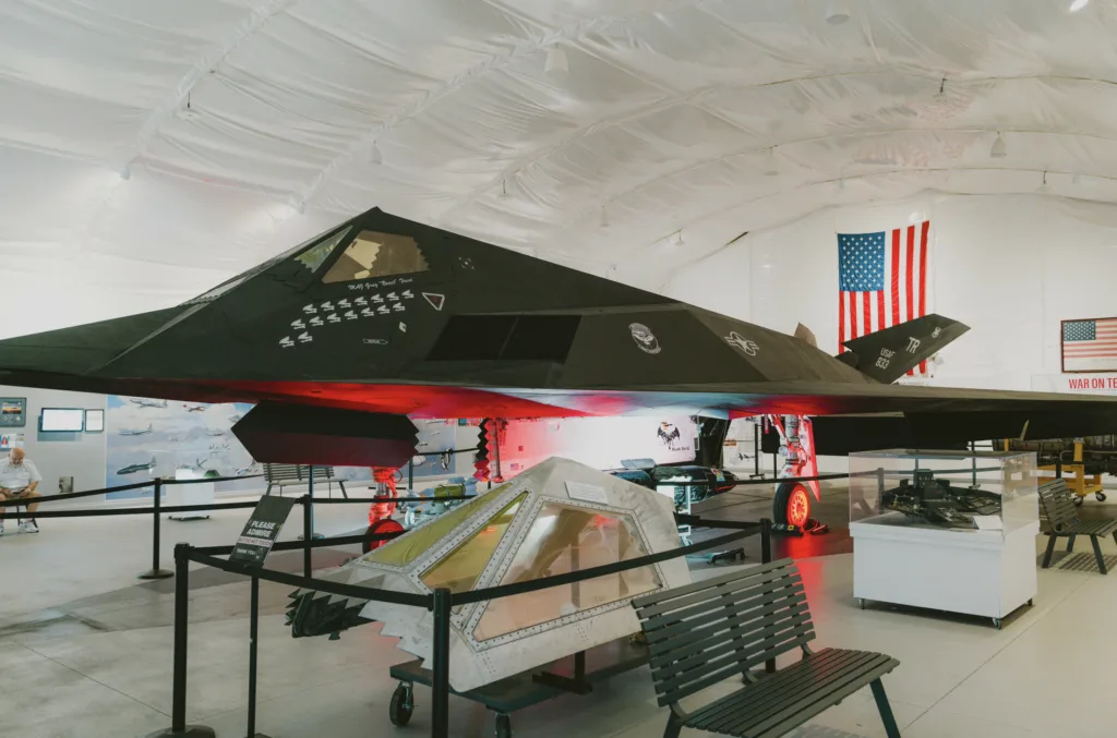 Tarnkappenflugzeug - Palm Springs 