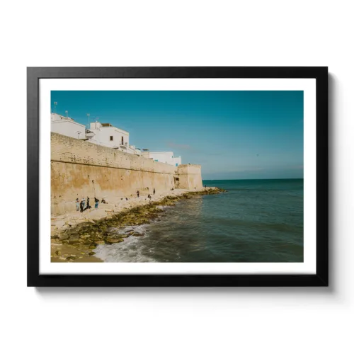 Bildaufnahme von Cala Porta Vecchia mit Meerblick.