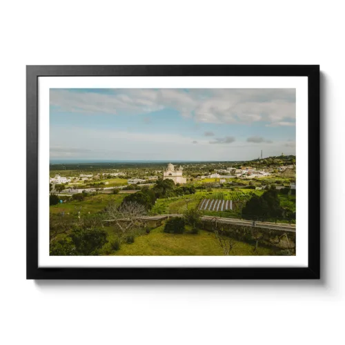 Bildaufnahme von den grünen Feldern von Otsuni.