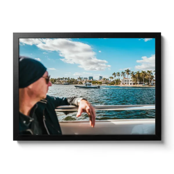 Image of a police boat sailing by the sea.